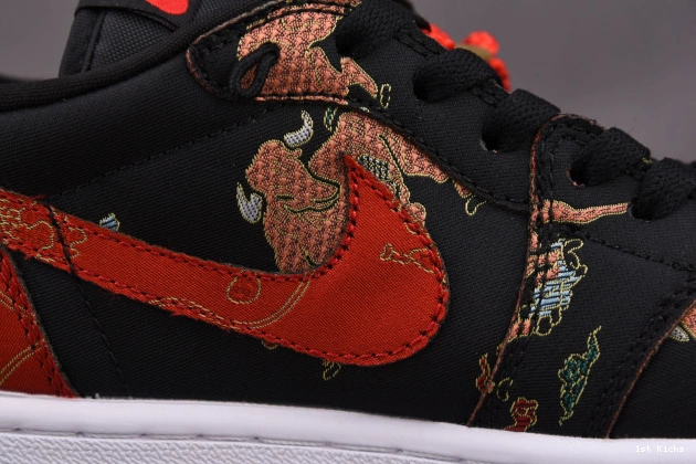 OG Year DD2233-001 Jordan Chinese 1 Low New 0727